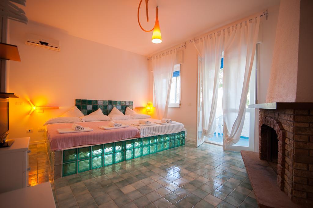Suite House L'Isola Che Non C'E Fontane Bianche Exteriör bild