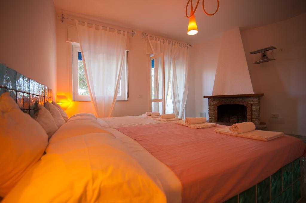 Suite House L'Isola Che Non C'E Fontane Bianche Exteriör bild