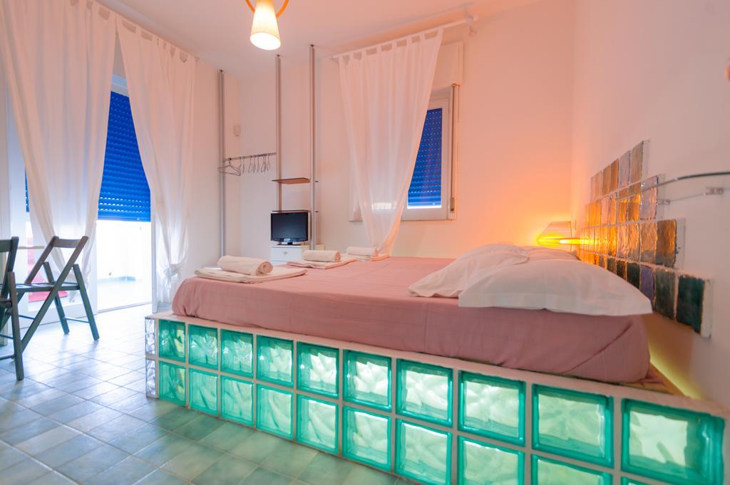 Suite House L'Isola Che Non C'E Fontane Bianche Exteriör bild