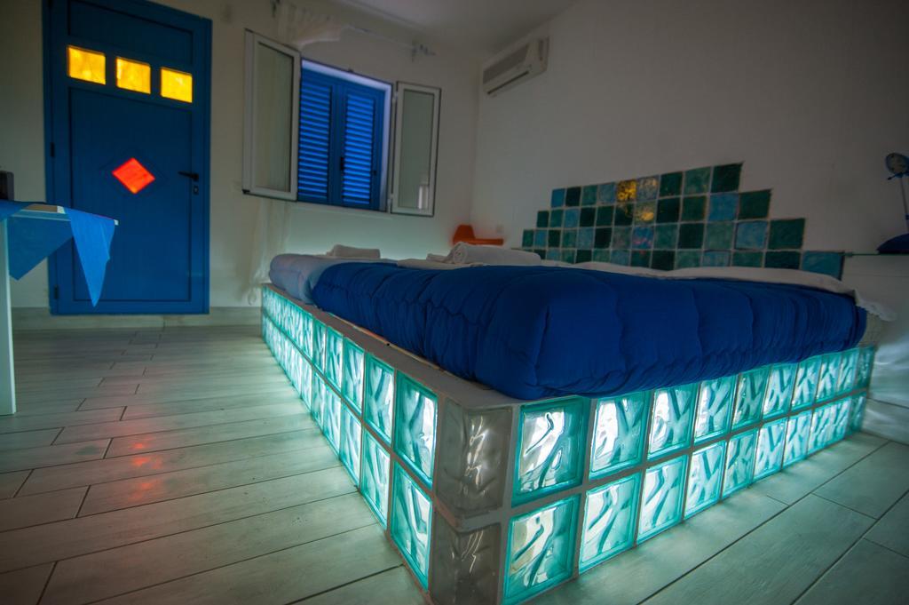 Suite House L'Isola Che Non C'E Fontane Bianche Exteriör bild